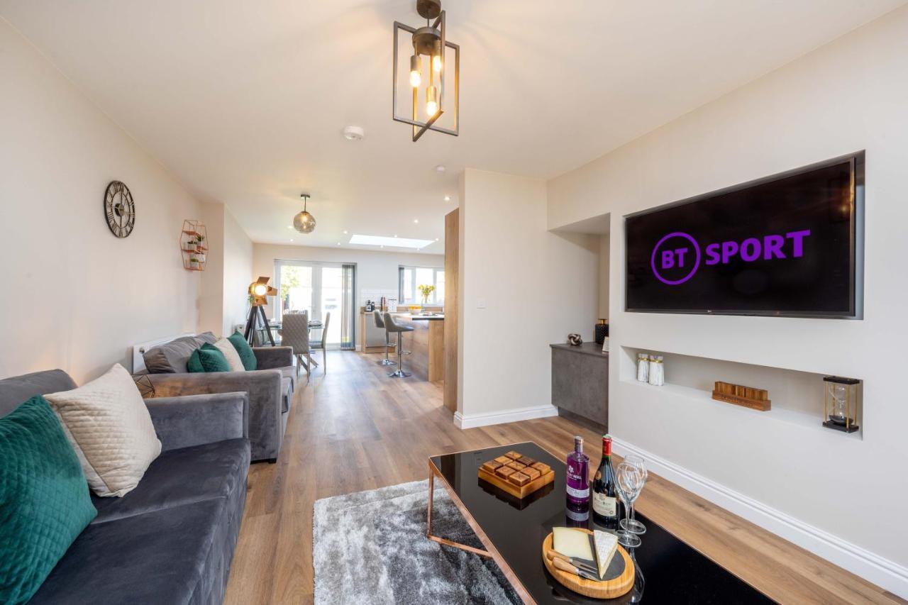 The Oaklands - Luxury Spacious 6-Bed, Near Solihull, Birmingham City, Jlr, Nec, Airport, Resorts World, Hs2 Exterior foto