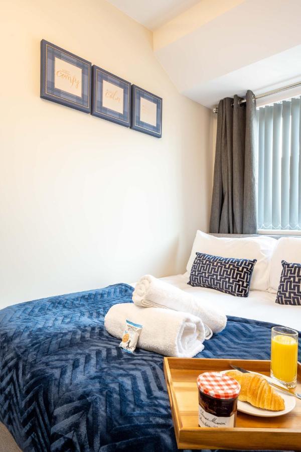 The Oaklands - Luxury Spacious 6-Bed, Near Solihull, Birmingham City, Jlr, Nec, Airport, Resorts World, Hs2 Exterior foto